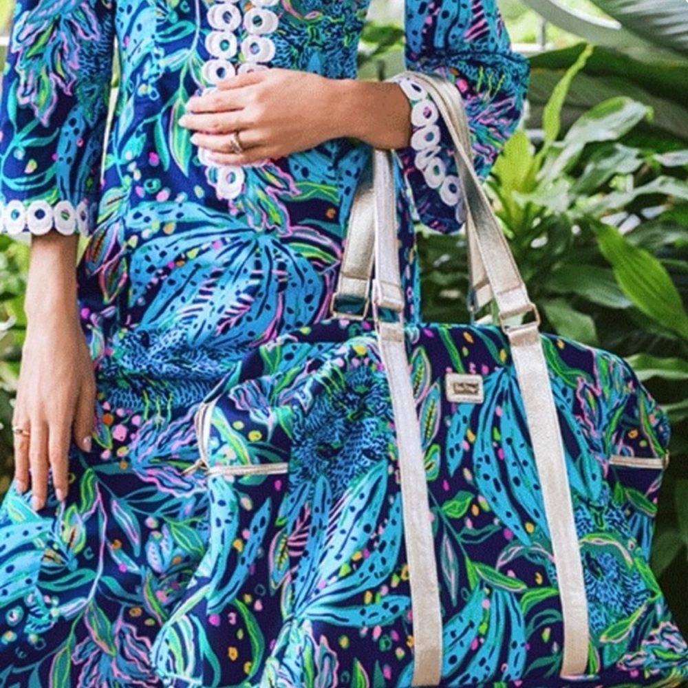 Lilly Pulitzer Weekender Bag Low Tide Navy Catty Purrsonality